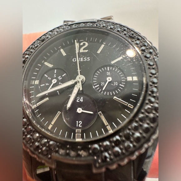 Guess rhinestone water resistant steel wrist watch *has not been tested* - Picture 5 of 16